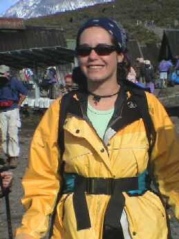 Dy7_014_Kristin_Horombo.jpg (13784 bytes)