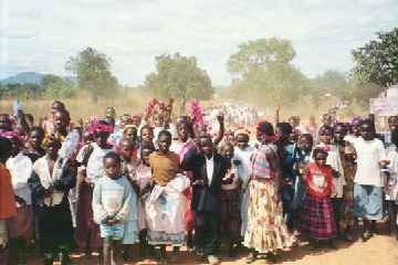 Welcoming crowd at Elangeni