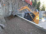 THPA140111.JPG (10163 bytes)